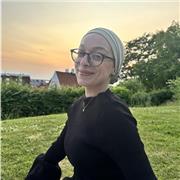 Learning English language is a necessity and no more an option. Register for private lessons with a professional English teacher in Pavia